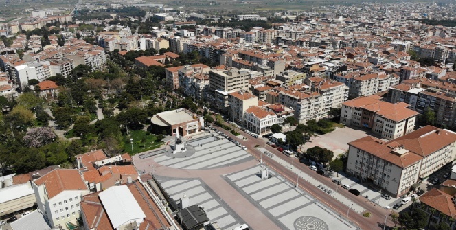 Havadan boş meydanlar böyle fotoğraflandı