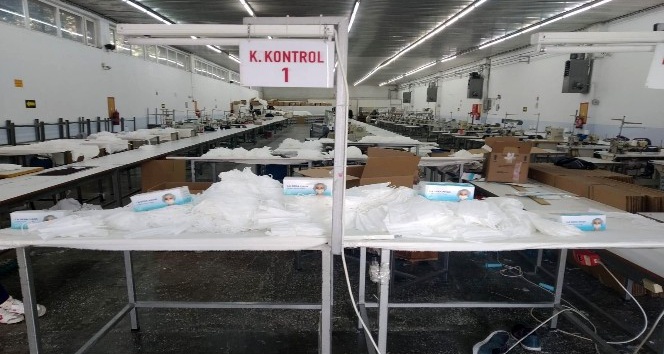 Uşak’ta kaçak maske operasyonu: 7 gözaltı