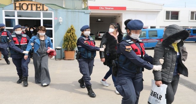 İstanbul ve Kırklareli’de fuhuş operasyonu: 4 ülkeden 7 kadın korumaya alındı