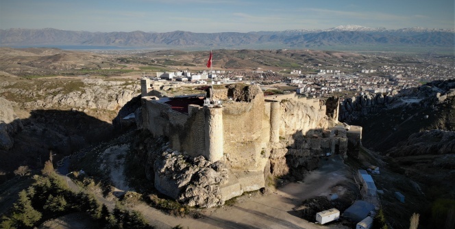 4 bin yıllık " Harput" ilk defa böyle boş görüntülendi