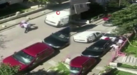 Avcılarda fırıncıların sokakta ekmek satma kavgası