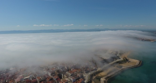 Sinop’u sis bulutu kapladı