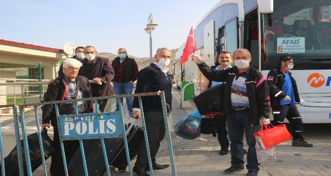 Karantina süresi dolan 309 kişi memleketlerine gönderildi