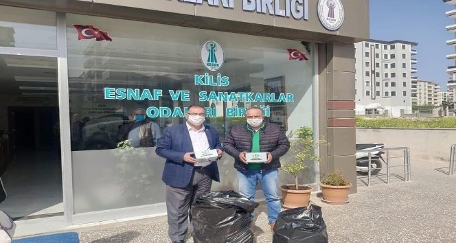 Esnaflara 10 bin ücretsiz maske