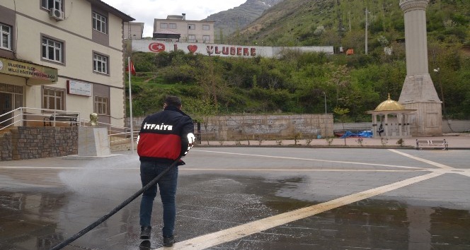 Uludereliler Belediye Başkanı Ürek’in çağrısına uydu evlerinden çıkmadı
