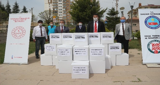 Öğretmen ve öğrencilerden ’Milli Dayanışma Kampanyası’na destek