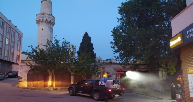 Dezenfekte çalışmaları sürüyor