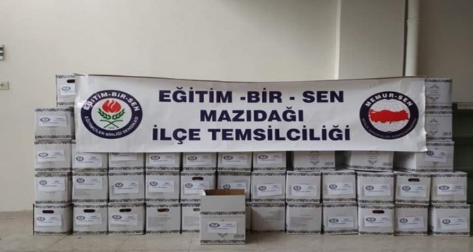 Mazıdağı’nda 40 aileye Ramazan kolisi dağıtıldı