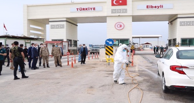 Vali Soytürk’den Çobanbey Sınır Kapısını denetledi