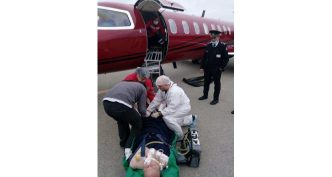 Bakü’de kalp krizi geçiren Rizeli tır şoförü ambulans uçakla Trabzon’a getirilerek tedavi altına alındı