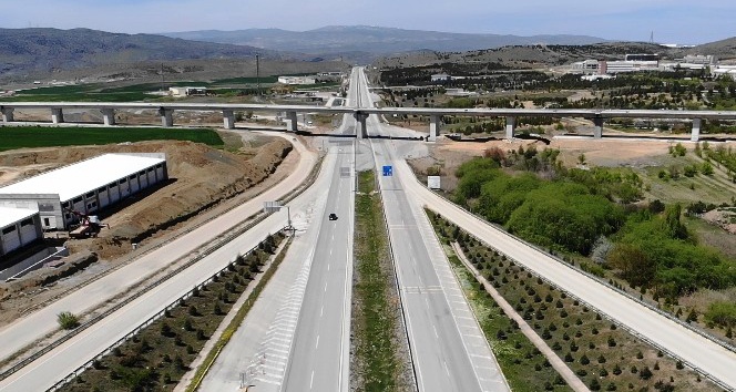43 ilin geçiş güzergahında ’korona virüs’ sessizliği