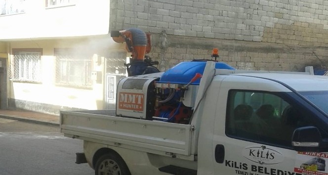 Dezenfekte çalışmaları gece gündüz sürüyor