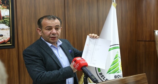 Bolu Belediye Başkanı Tanju Özcan: “471 bin maske dağıttık”