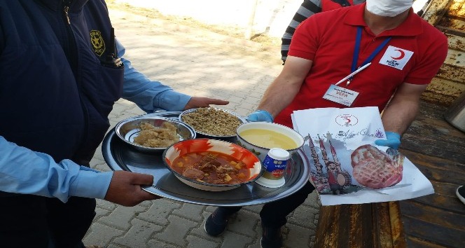 Salihli Kızılay Ev Ev Yemek Dağıttı Manisa
