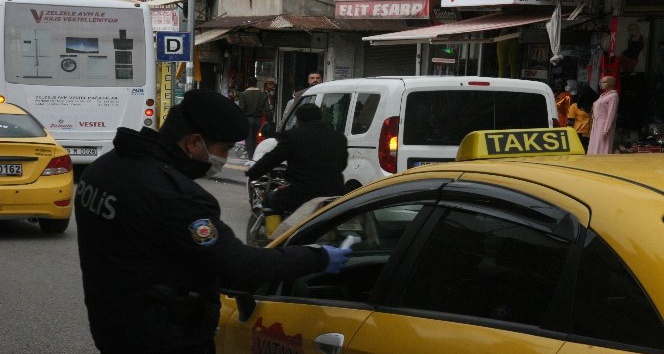 Kilis’te sosyal mesafe hiçe sayıldı