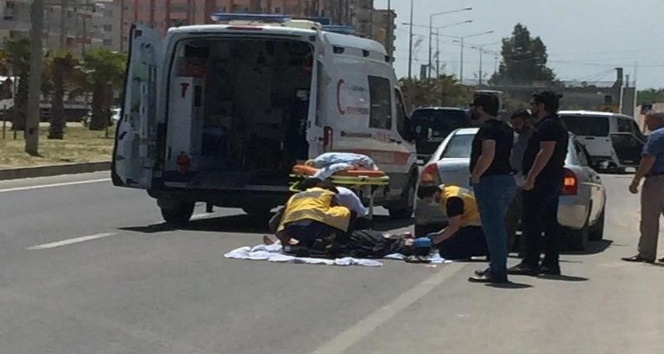 Mardin’de otomobilin çarptığı yaya yaralandı