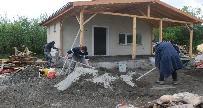 İnşaat işçileri 1 Mayıs’ı çalışarak geçirdi