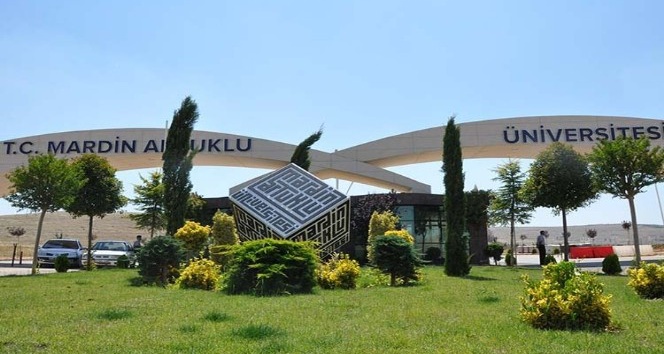 Artuklu üniversitesinden ‘evde üniversite’ projesine burs desteği