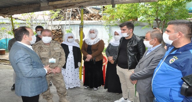Vali Pehlivan’dan şehit annelerine ziyaret