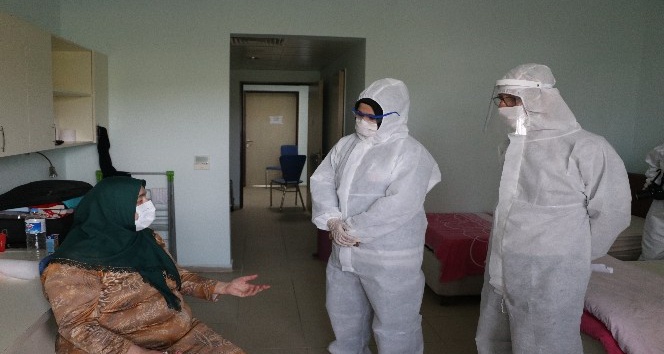 Almanya ile Türkiye’deki karantinayı karşılaştırdılar: "Burada sanki evimizde gibiydik"