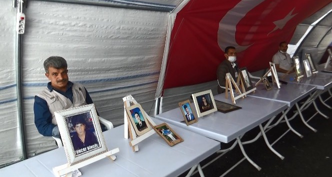 HDP önündeki ailelerin evlat nöbeti 257’inci günde