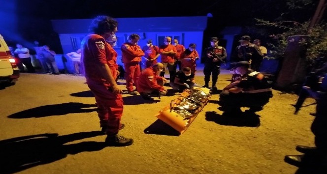 Kaybolan yaşlı adam 20 saat sonra çalılık alanda bulundu