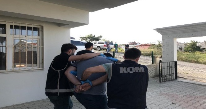 Antalya’da sosyal medya üzerinden tehdit operasyonu: 1 gözaltı