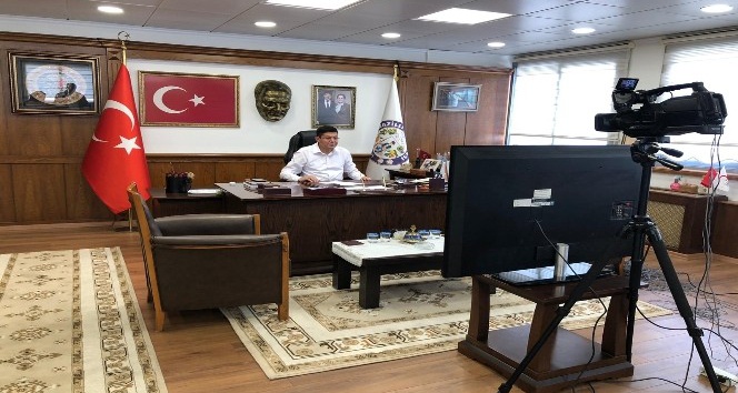 Başkan Özcan, İYİ Parti lideri Akşener ile görüştü