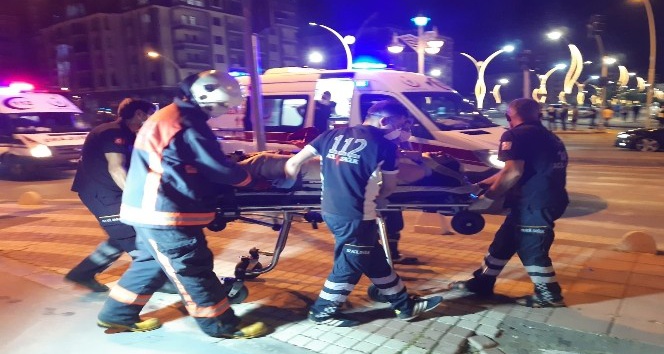 Malatya’da iki otomobil çarpıştı:4 yaralı