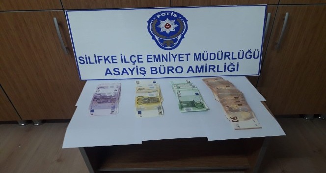 İki kez 1 milyon 500 bin lira dolandırdı üçüncü de polise yakalandı