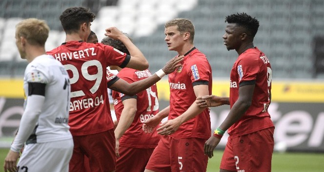 Bundesliga: Mönchengladbach: 1 - B.Leverkusen: 3