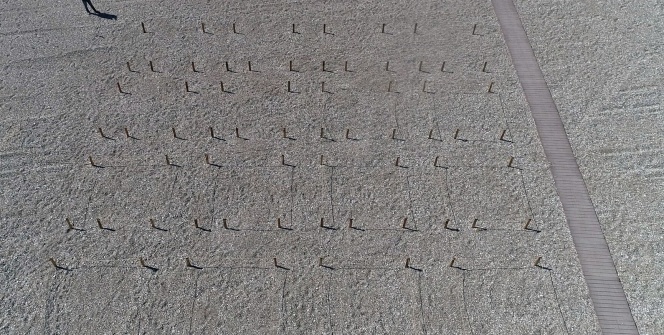 Giriş çıkışları kapatılan dünyaca ünlü sahil, sosyal mesafeli açılışa hazırlanıyor