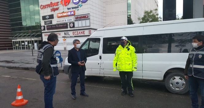 Kaymakam Özkan’dan polislere bayram ziyareti