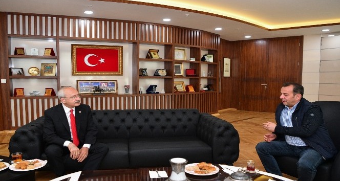Kemal Kılıçdaroğlu, Bolu Belediyesini ziyaret etti