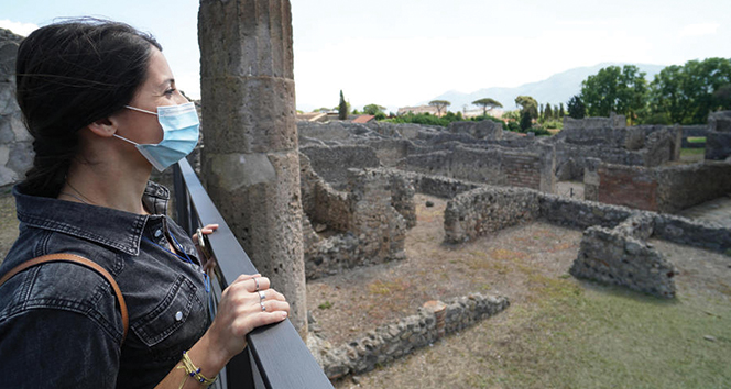 İtalya&#039;da Pompeii Antik Kenti yeniden ziyaretçilere açıldı