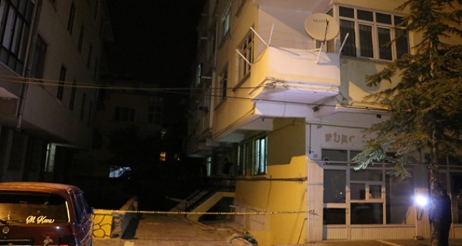 Kayseri&#039;de 3 katlı apartman karantinaya alındı