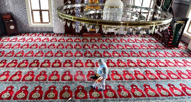 Avcılar’da camiler cuma namazına hazır