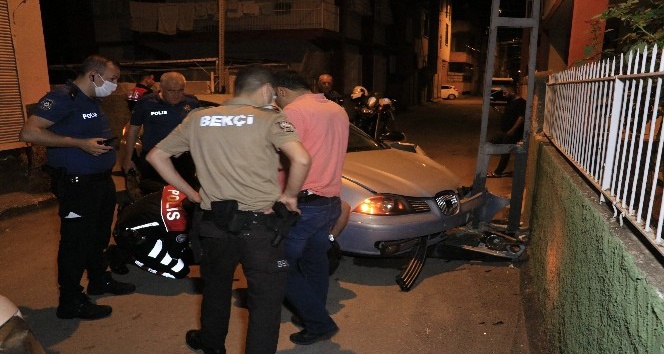 Silah sesi ihbarına giden polis ekipleri kurşunlanmış otomobili buldu