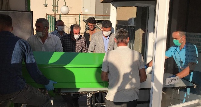 Elazığ’da 7 yaşındaki çocuk kazaen vurularak öldü