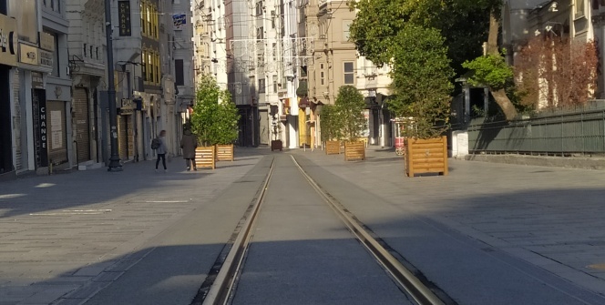 Kısıtlamanın sabahında İstanbul sessizliğe büründü