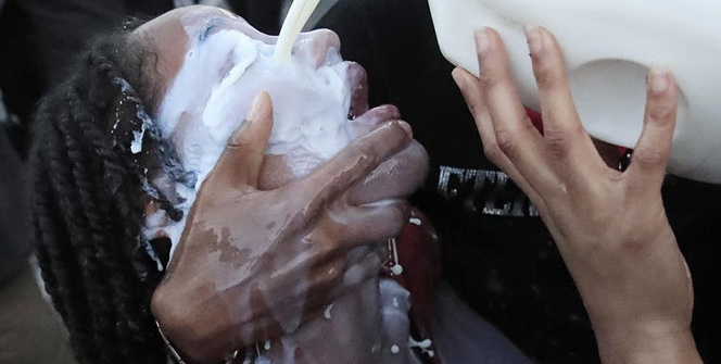 ABD'de devam eden protestolar kontrolden çıktı, 25 kentte sokağa çıkma yasağı ilan edildi