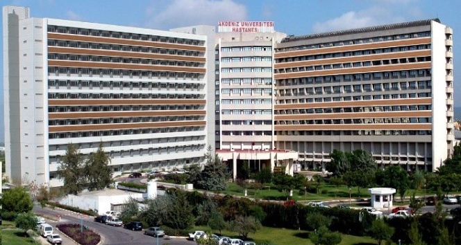 Akdeniz Üniversitesi Öğretim Üyelerinden Covid-19 Eğitimi