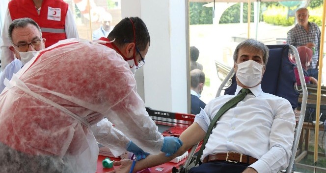 Serdivan’dan kan bağışına tam destek