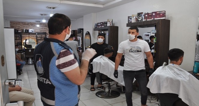 Cizre’de maske ve sosyal mesafe denetimi