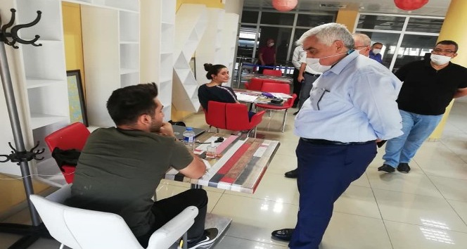 Milletvekili Dülger Gençlik Merkezinde incelemelerde bulundu