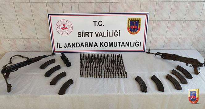 Siirt kırsalında PKK&#039;ya ait mühimmat ve yaşam malzemesi ele geçirildi