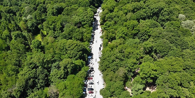 Vatandaşların akın ettiği Belgrad Ormanı havadan görüntülendi