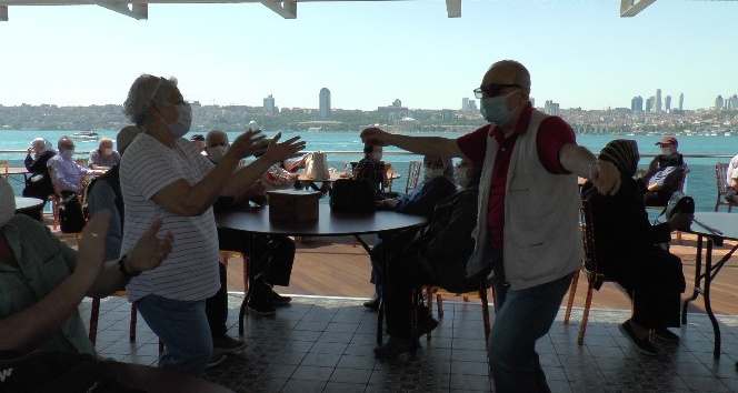 Üsküdar’da 65 yaş üstüne sazlı sözlü Boğaz turu