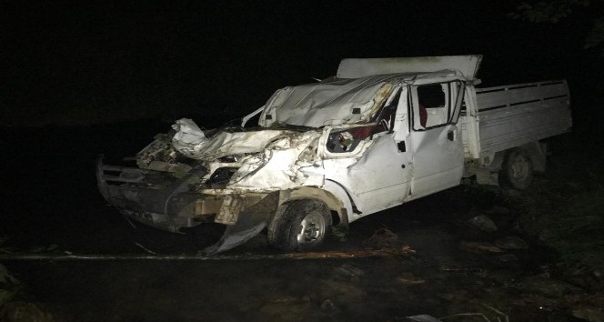 Giresun’da meydana gelen iki ayrı trafik kazasında 2 kişi öldü, 2 kişi de yaralandı