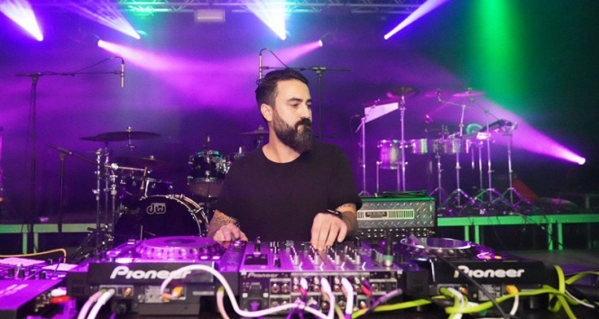 Türk DJ Murat Hendes: “Avrupa’da eğlence sektörü kan ağlıyor”